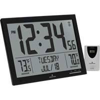 Horloge à réglage automatique à calendrier complet avec de très grands caractères, Numérique, À piles, Noir OR497 | Vision Industrielle